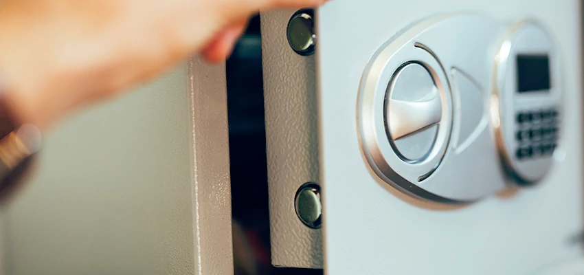 Fingerprint Safe Openers in Hidden Valley Lake, CA